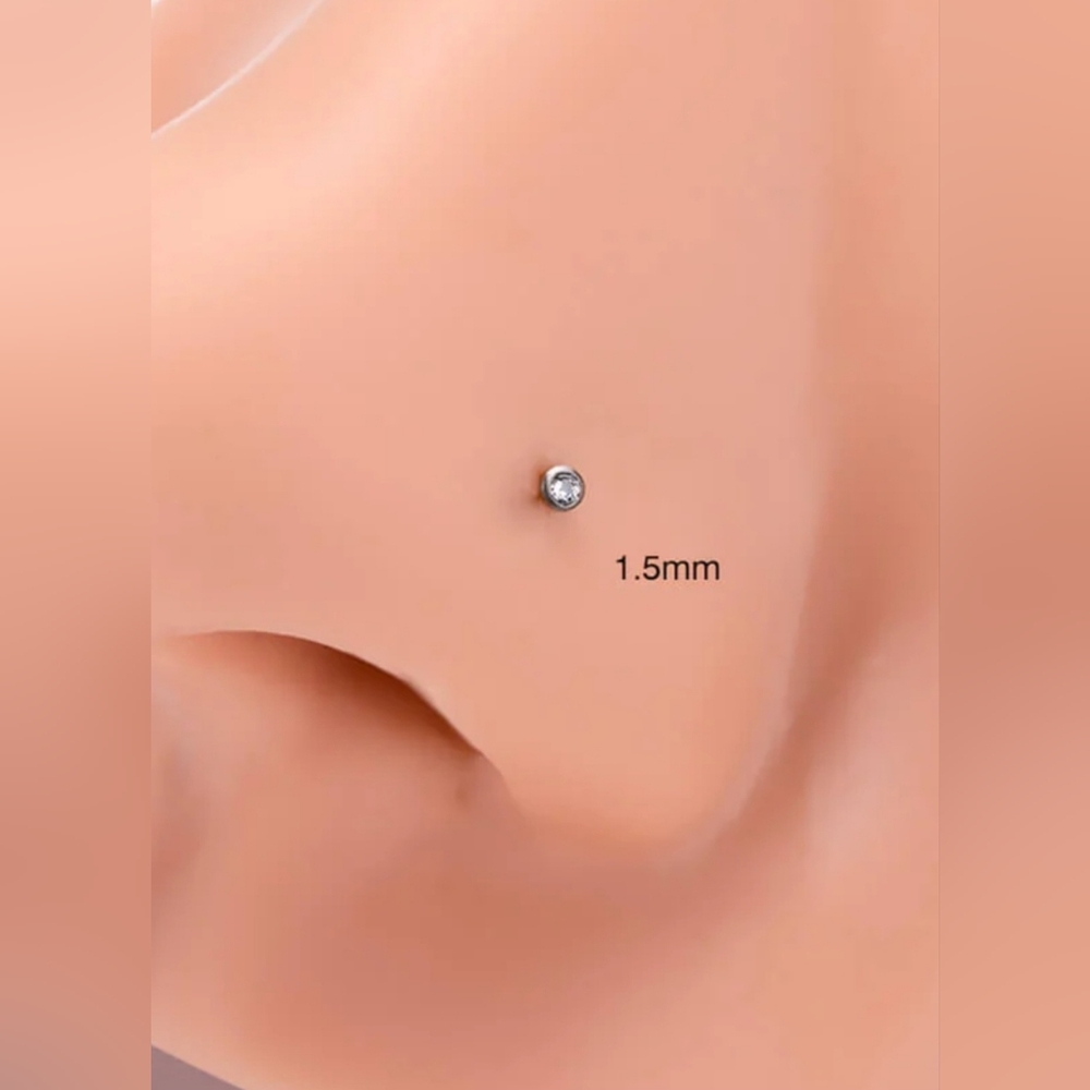 OUFER Titanium Nose Body Jewelry 22G NEW (2 Pcs)